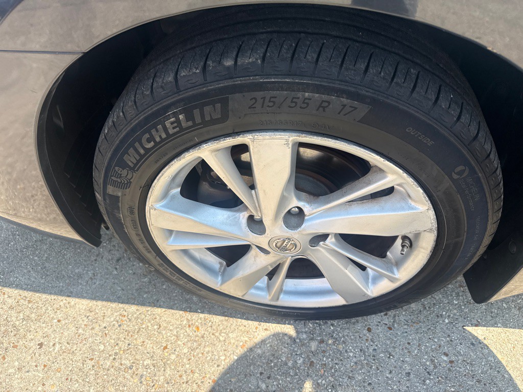 2015 Nissan Altima Image 33