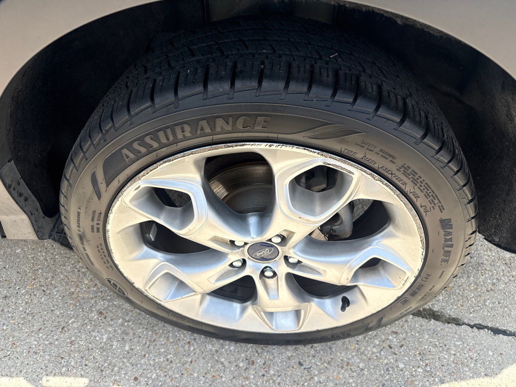 2014 Ford Escape Image 32