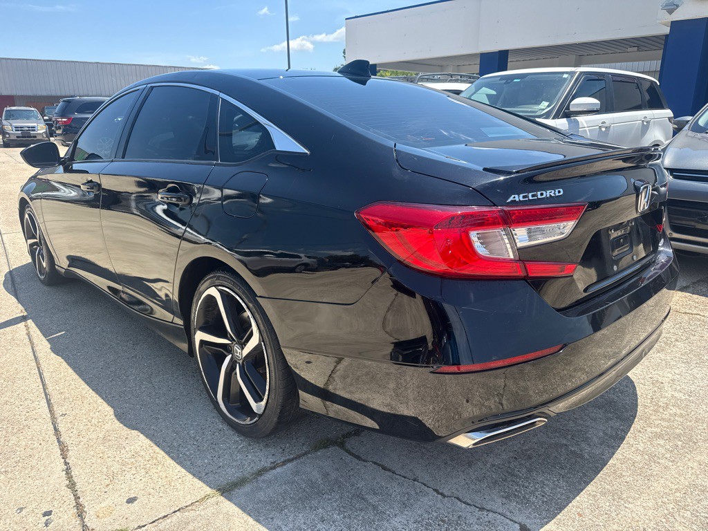 2020 Honda Accord Image 8