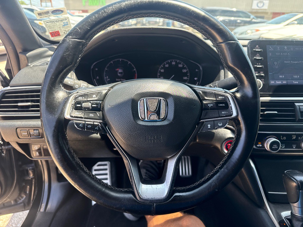 2020 Honda Accord Image 16