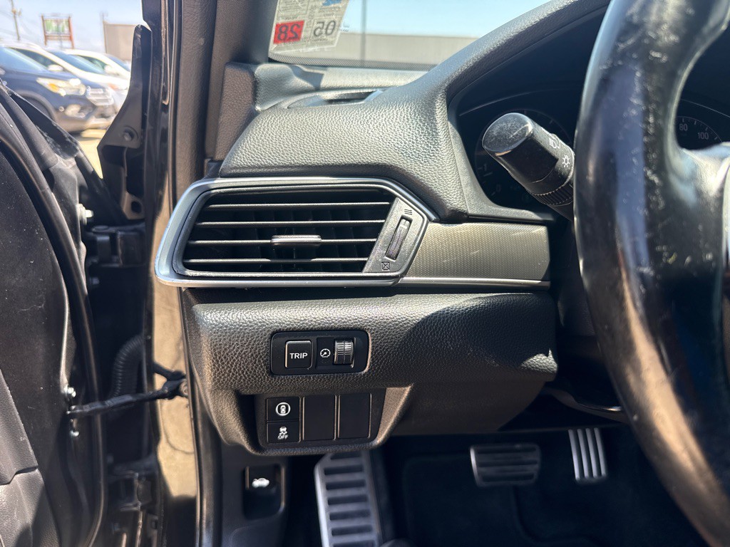 2020 Honda Accord Image 17
