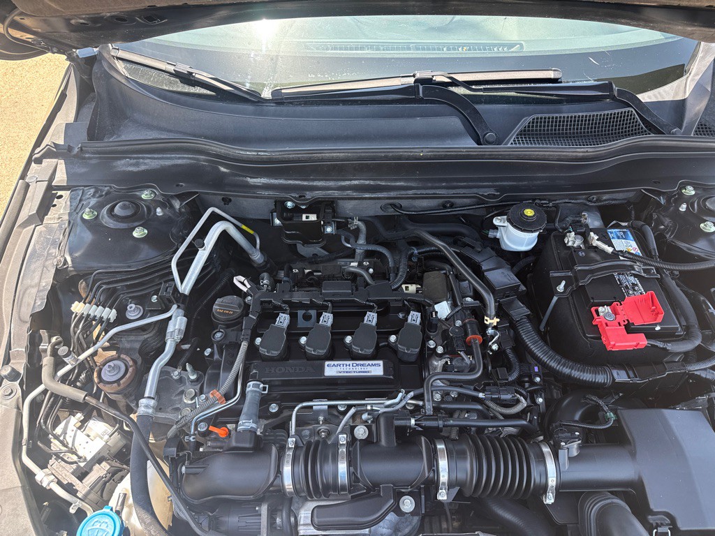 2020 Honda Accord Image 32