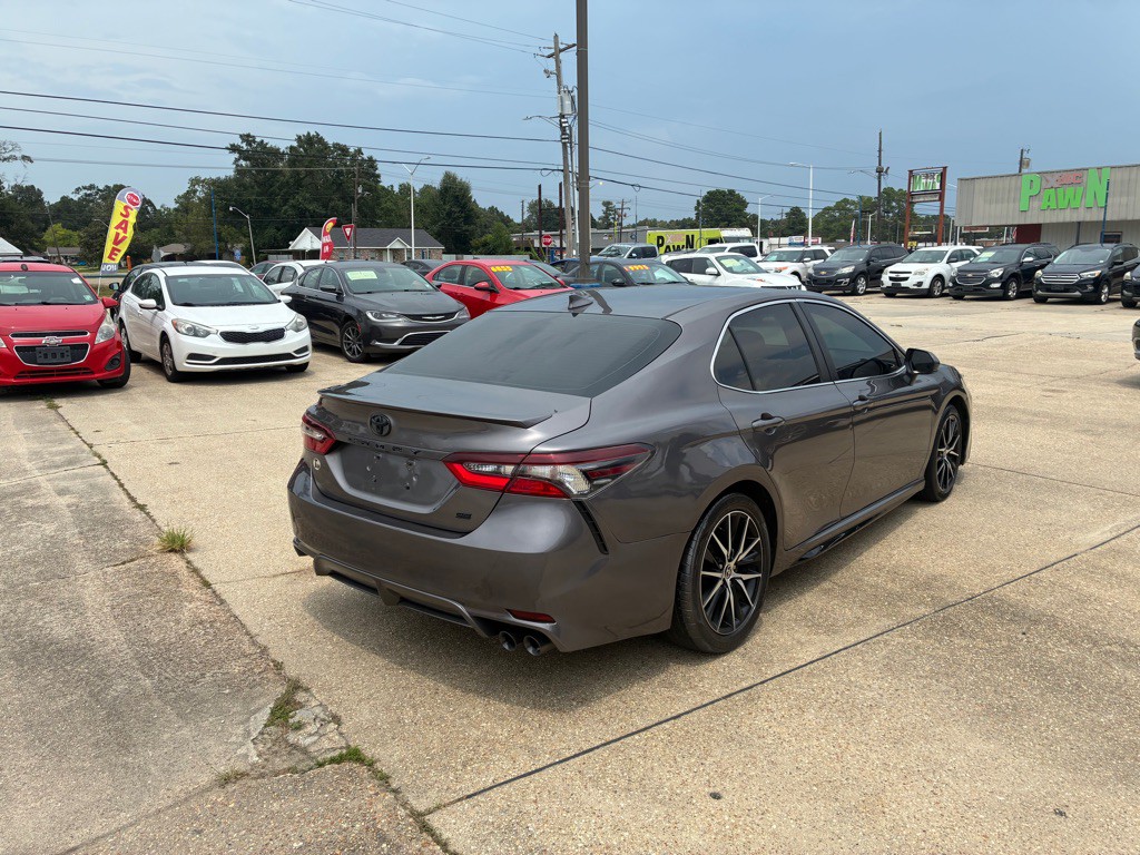 2021 Toyota Camry Image 5
