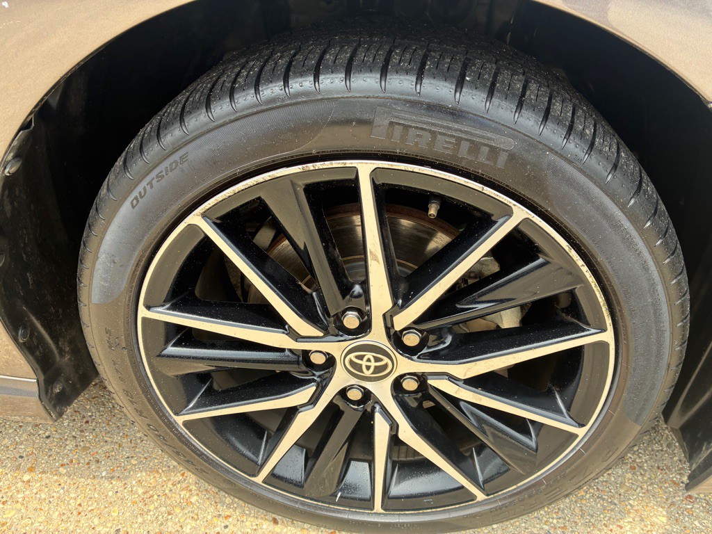 2021 Toyota Camry Image 22