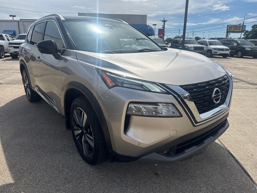 2021 Nissan Rogue Image 4