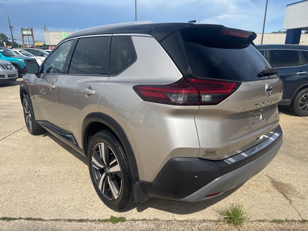 2021 Nissan Rogue Image 8