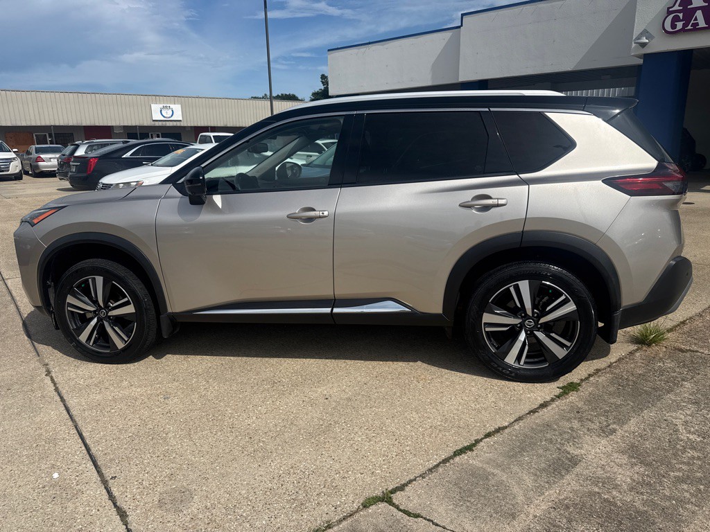 2021 Nissan Rogue Image 9