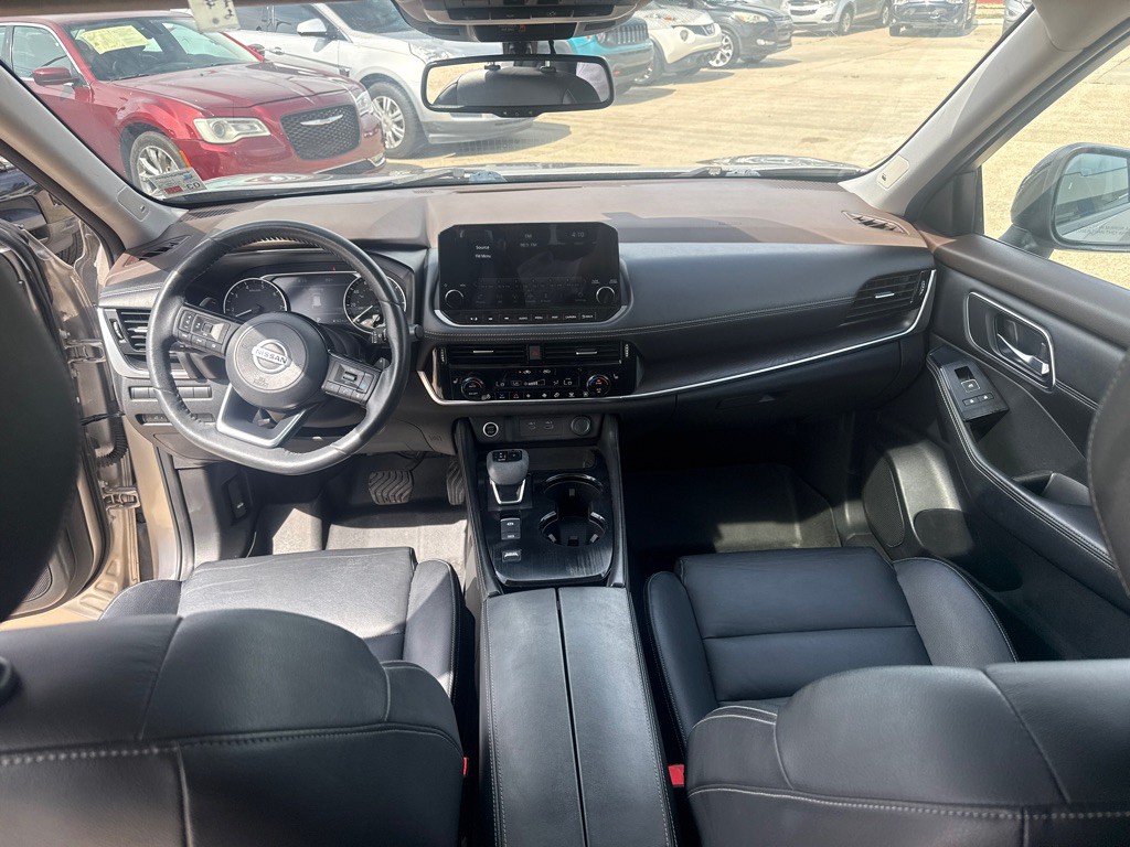 2021 Nissan Rogue Image 12