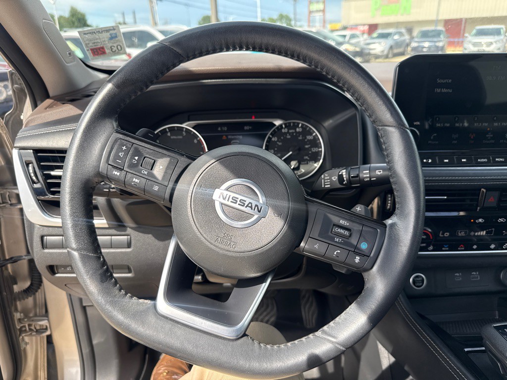 2021 Nissan Rogue Image 15