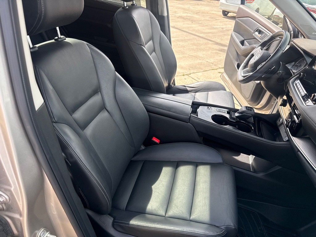 2021 Nissan Rogue Image 28
