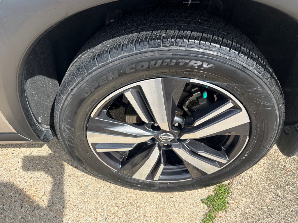 2021 Nissan Rogue Image 32