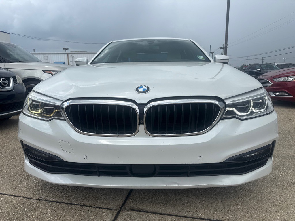 2017 BMW 5 Series Image 3