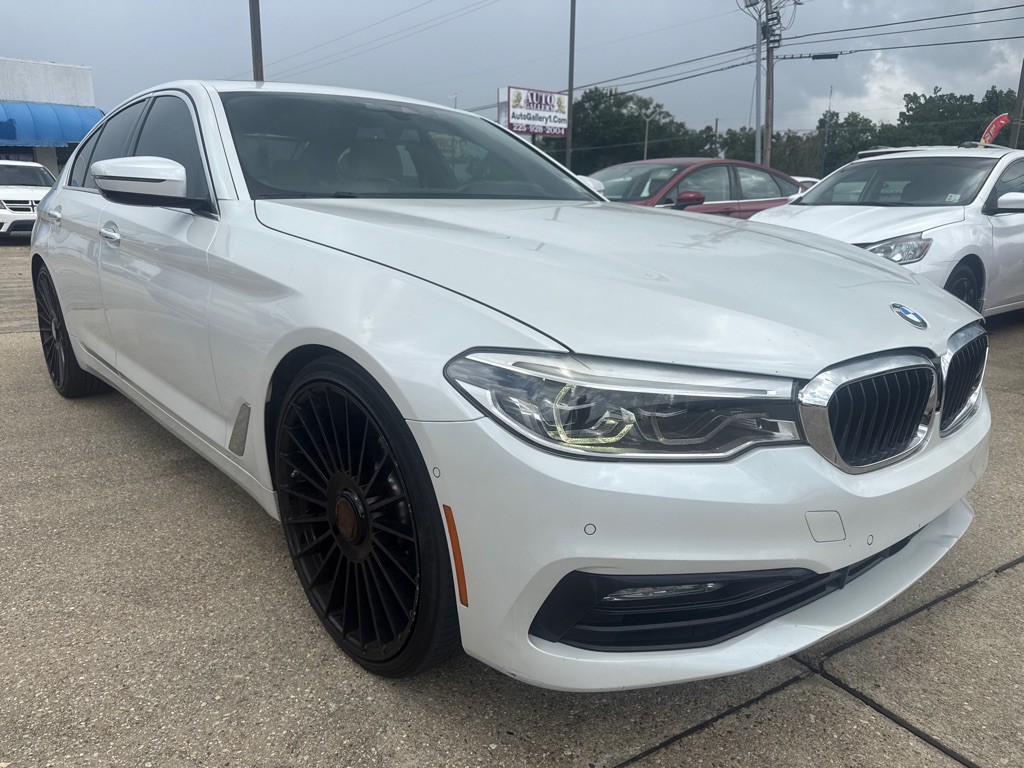 2017 BMW 5 Series Image 4