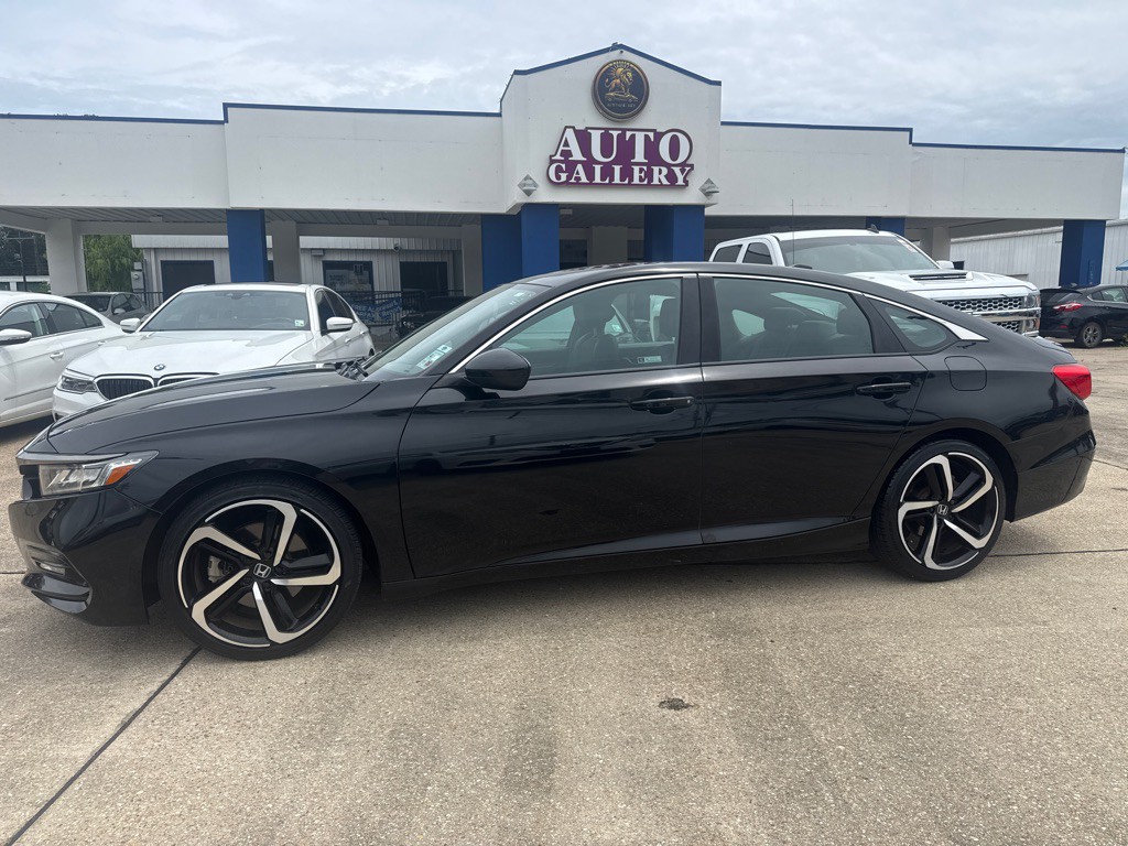 2018 Honda Accord Image 1