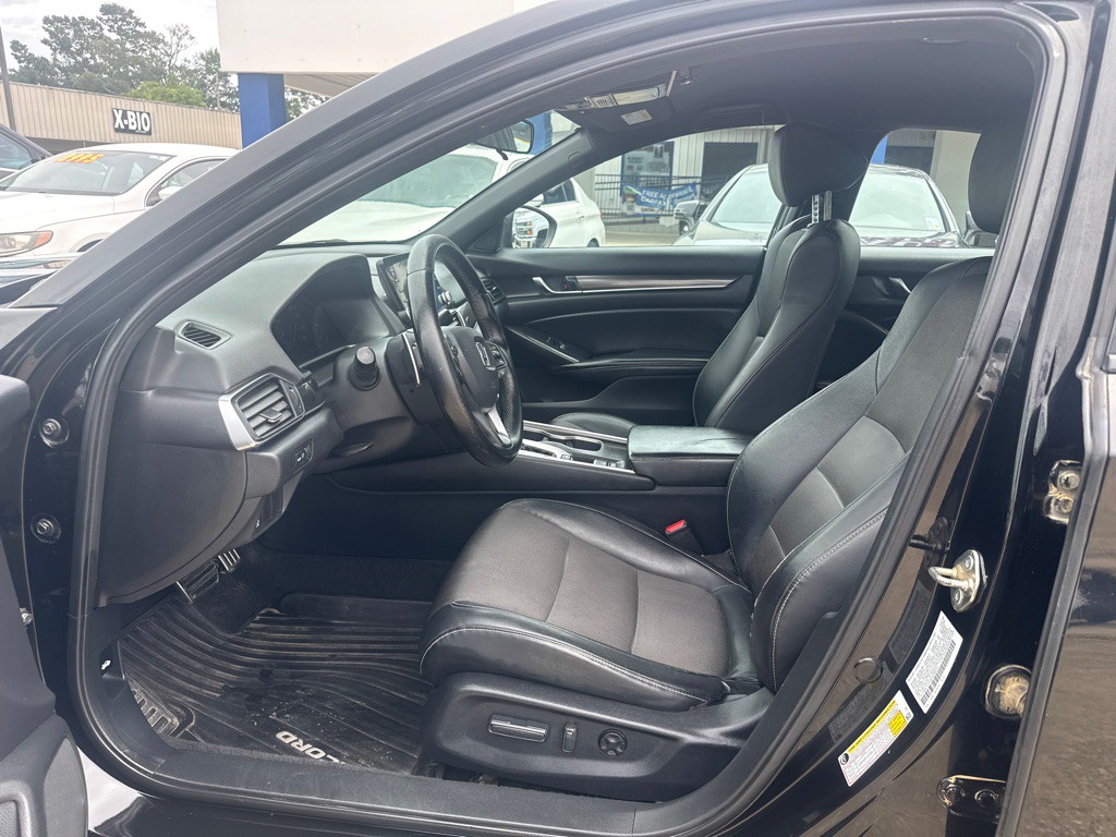 2018 Honda Accord Image 10