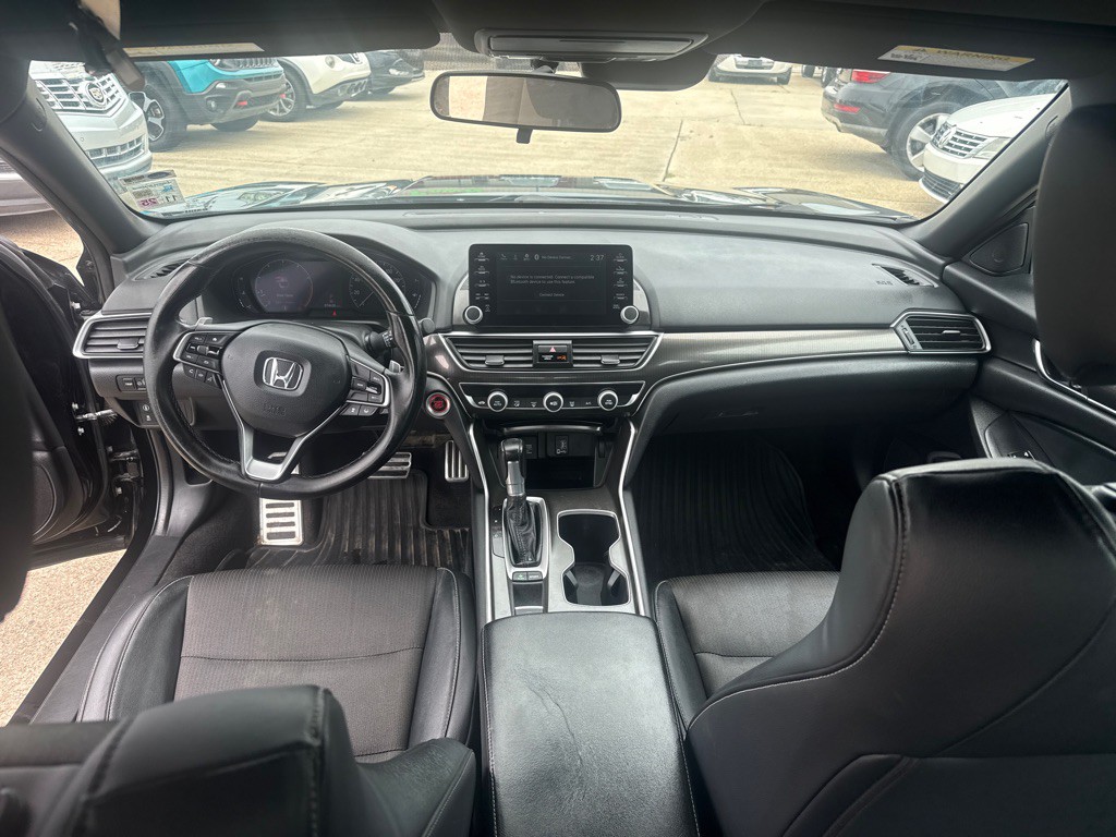 2018 Honda Accord Image 12