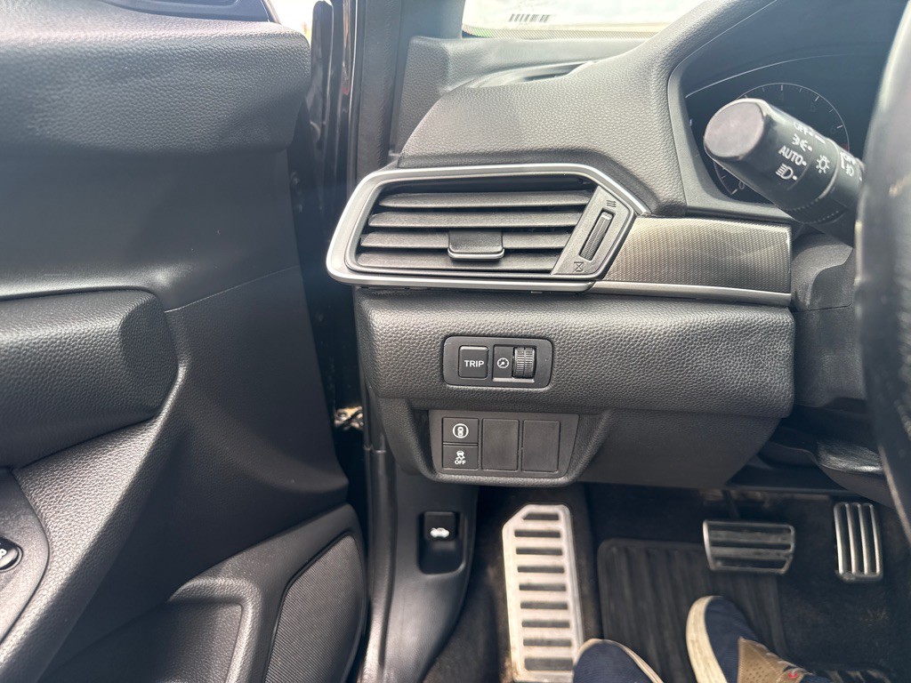2018 Honda Accord Image 19