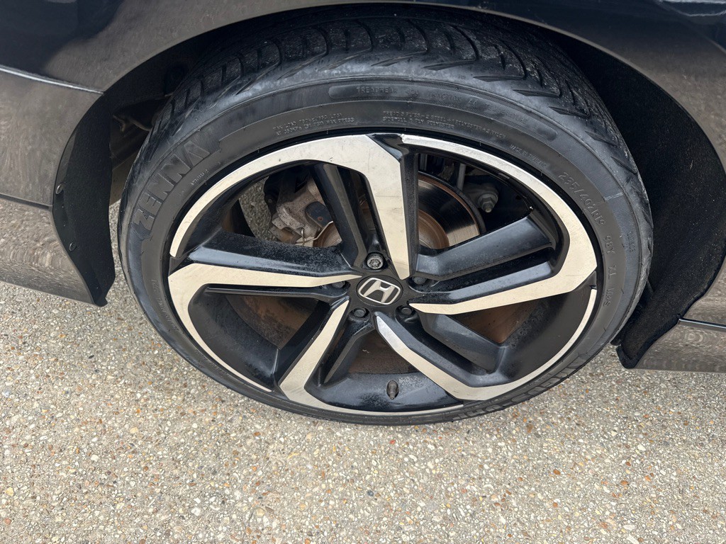 2018 Honda Accord Image 31