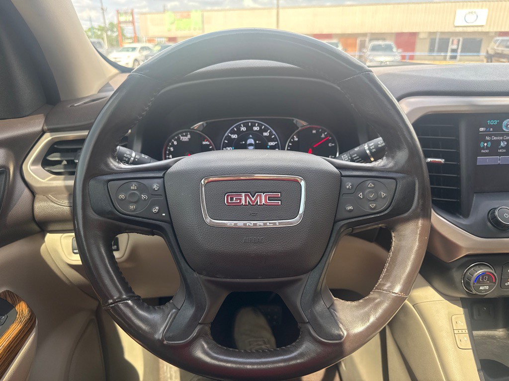 2017 GMC Acadia Image 20