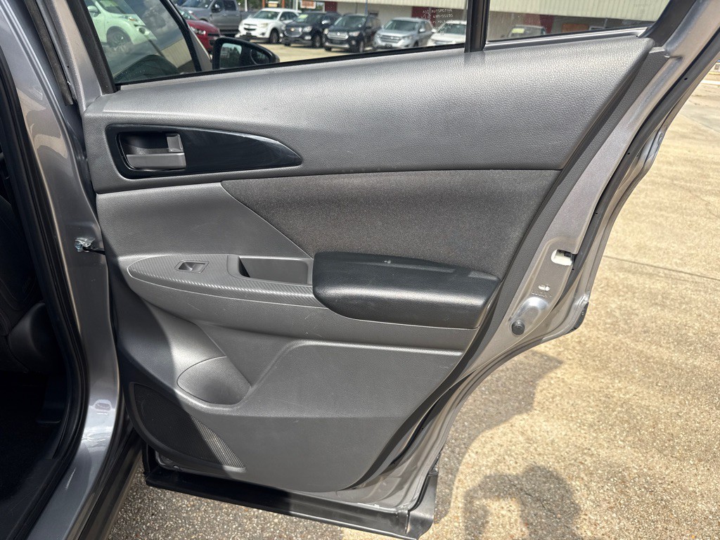 2020 Mitsubishi Eclipse Image 28
