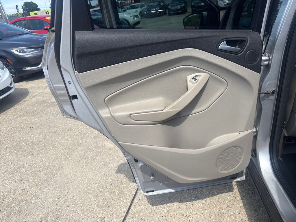 2016 Ford Escape Image 23