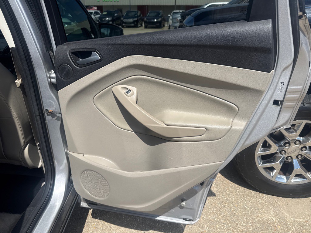2016 Ford Escape Image 27