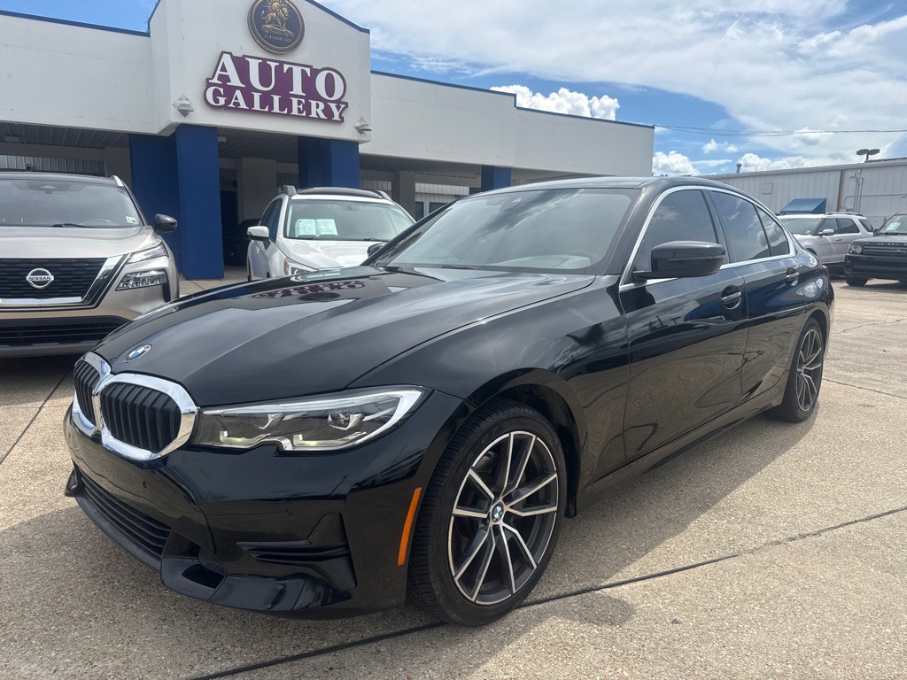 2019 BMW 3 Series Image 2