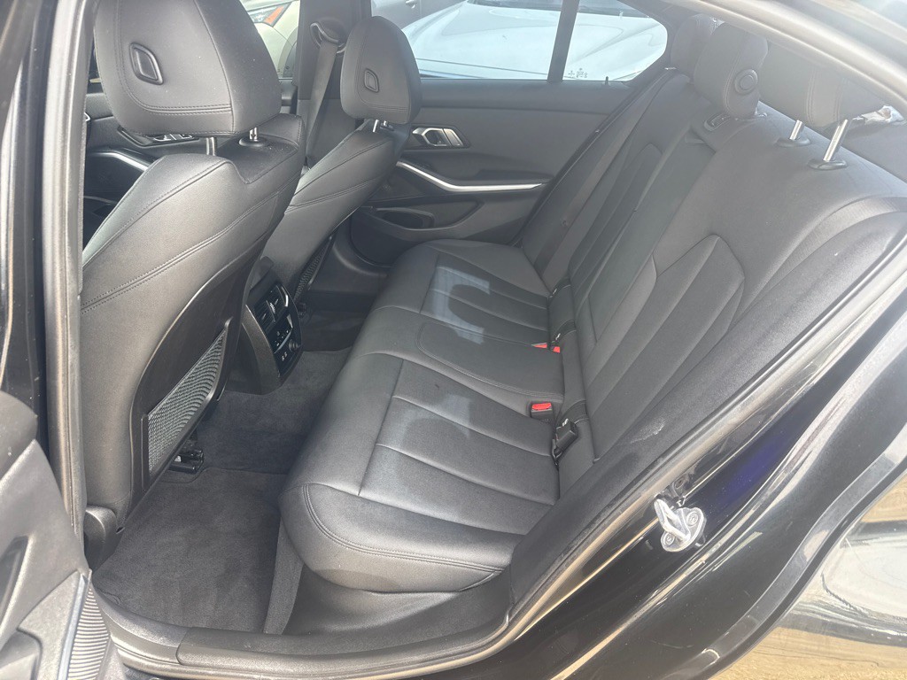 2019 BMW 3 Series Image 11