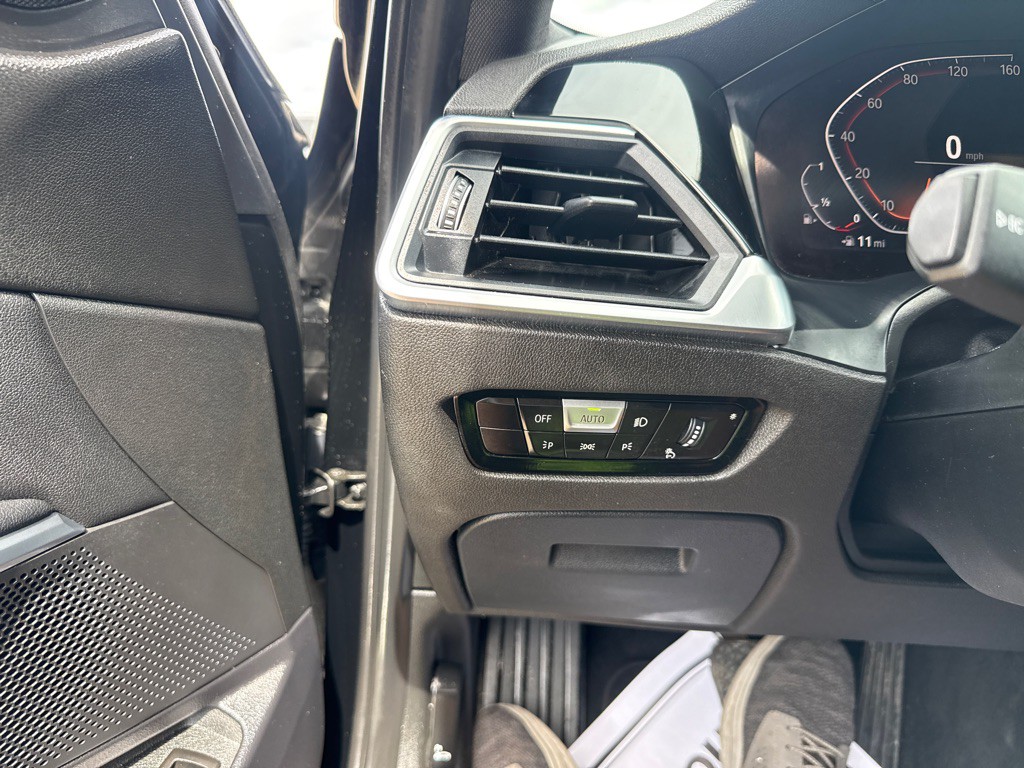 2019 BMW 3 Series Image 19