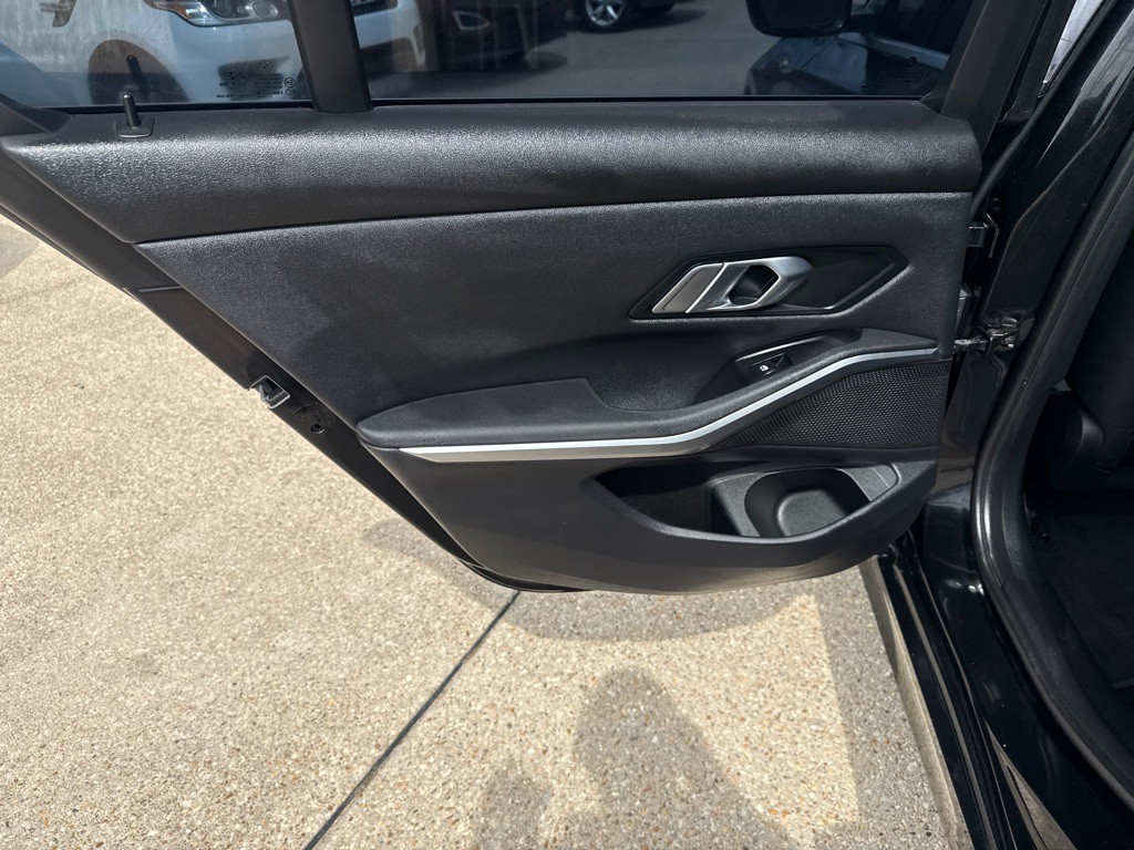 2019 BMW 3 Series Image 22