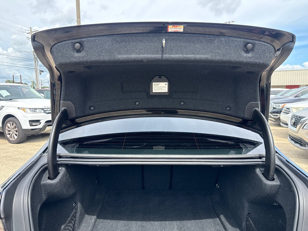 2019 BMW 3 Series Image 24