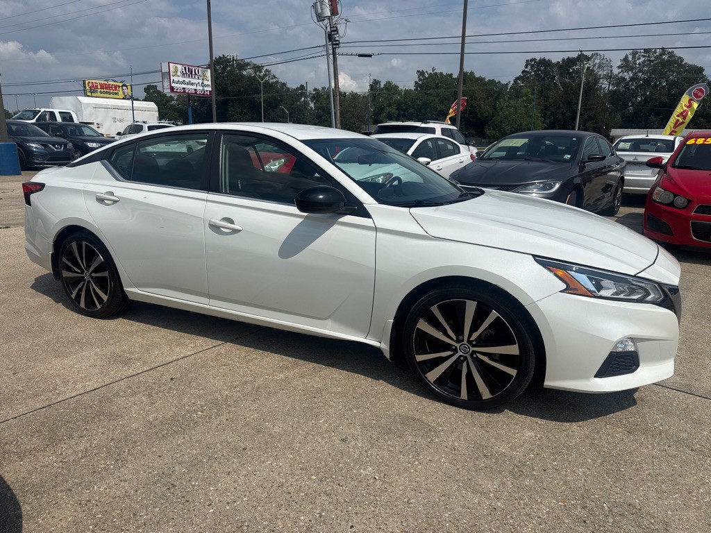2022 Nissan Altima Image 5