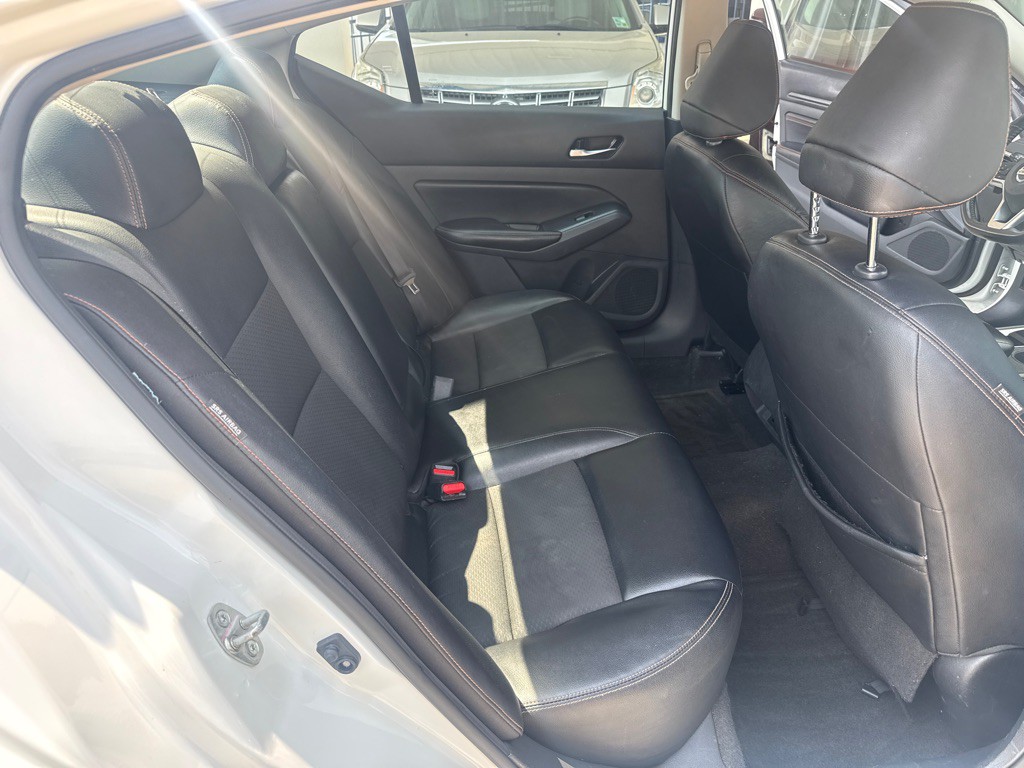 2022 Nissan Altima Image 23