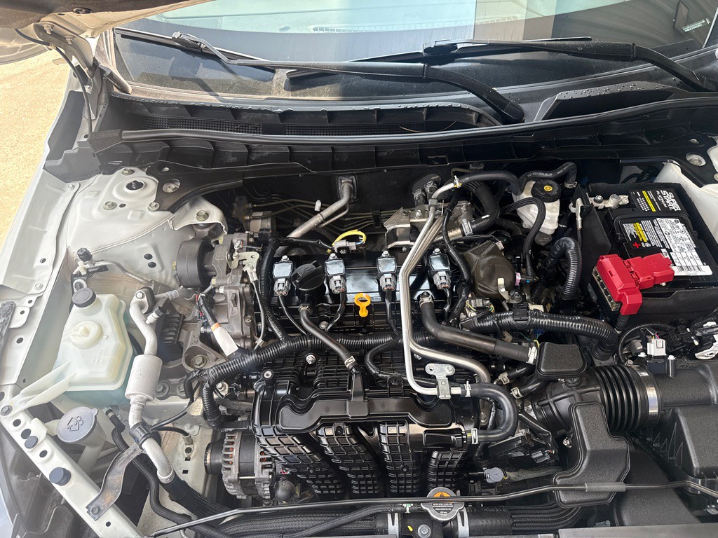 2022 Nissan Altima Image 32