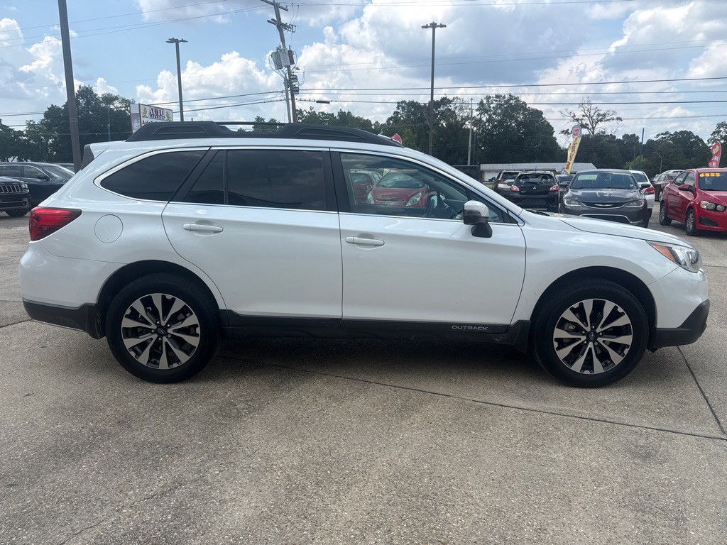 2017 Subaru Outback Image 5
