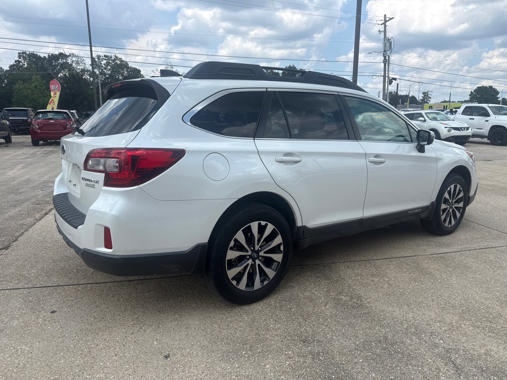 2017 Subaru Outback Image 6