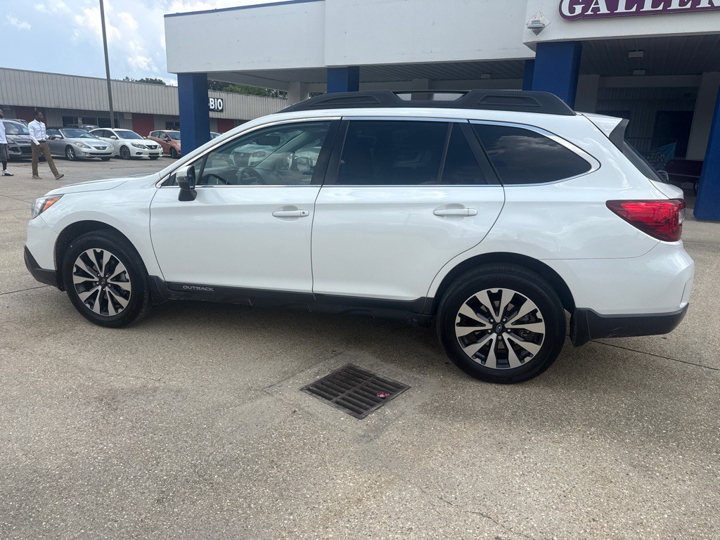 2017 Subaru Outback Image 9