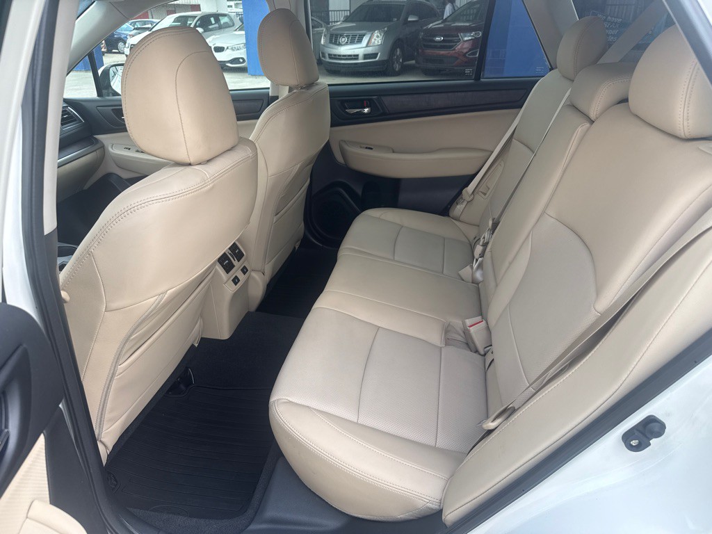 2017 Subaru Outback Image 12