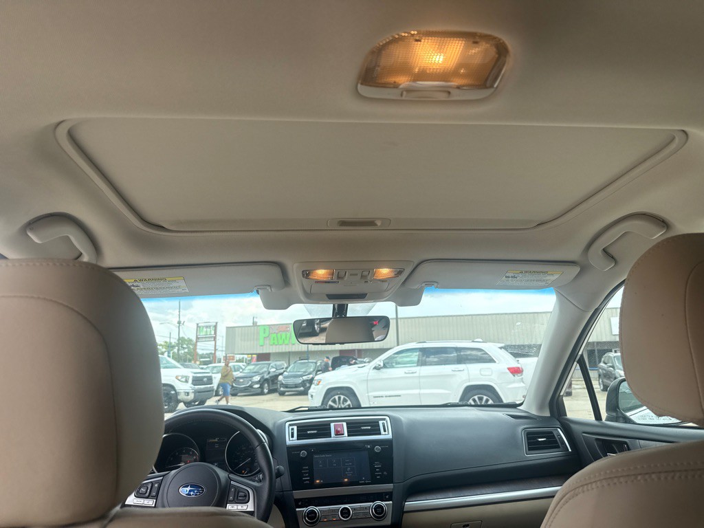 2017 Subaru Outback Image 14