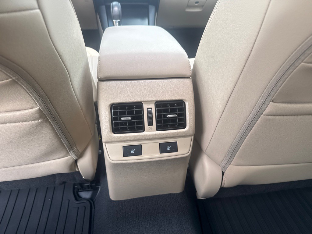 2017 Subaru Outback Image 24