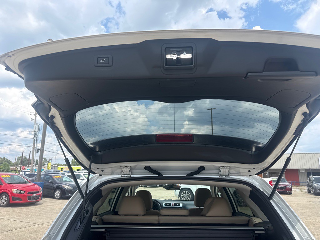 2017 Subaru Outback Image 27