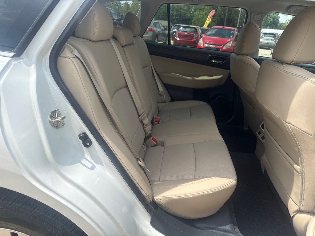 2017 Subaru Outback Image 28