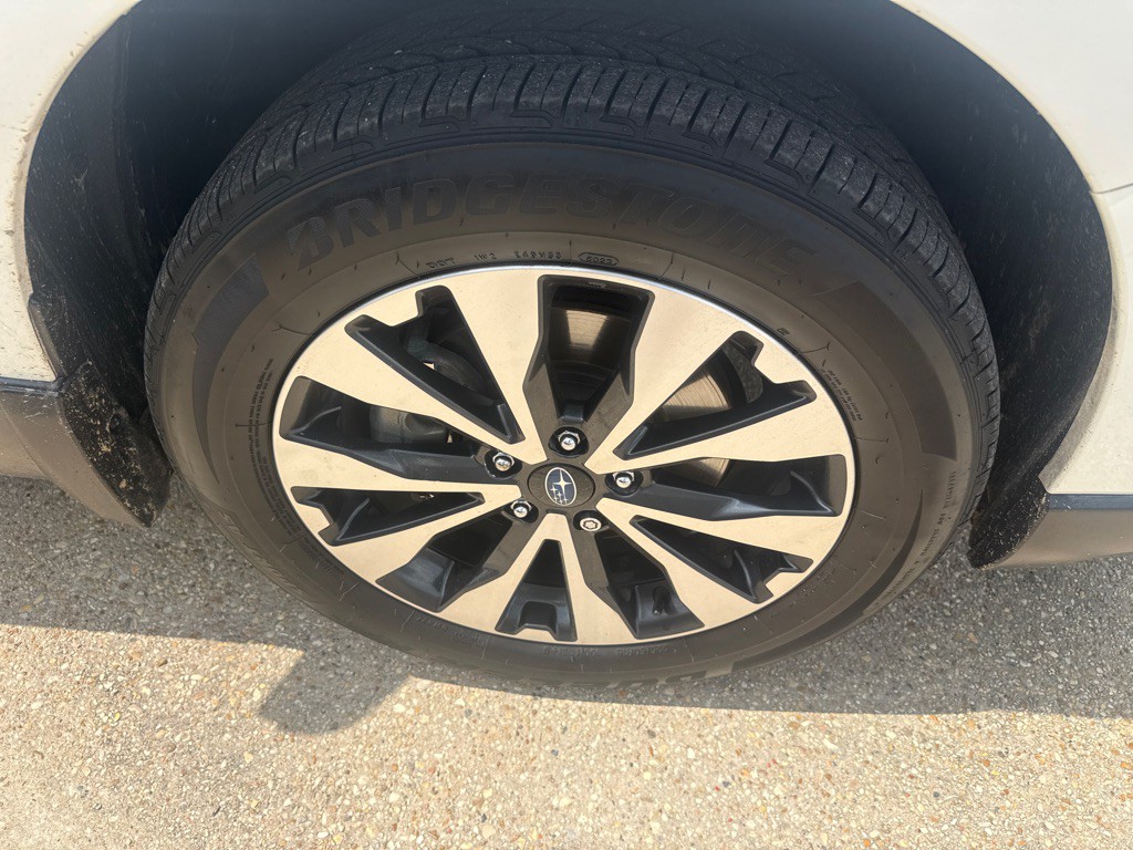 2017 Subaru Outback Image 33