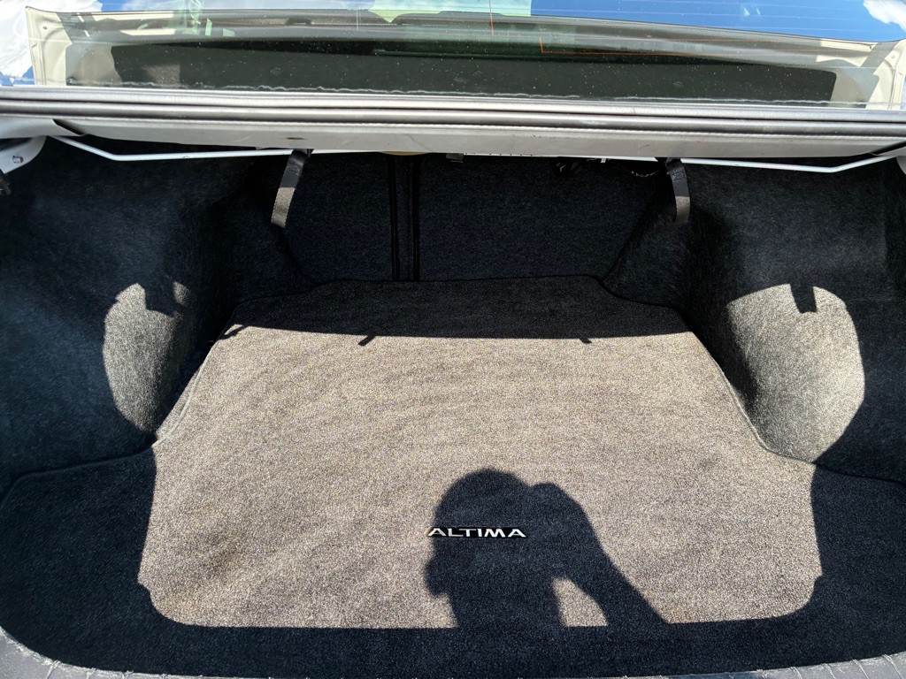 2016 Nissan Altima Image 20