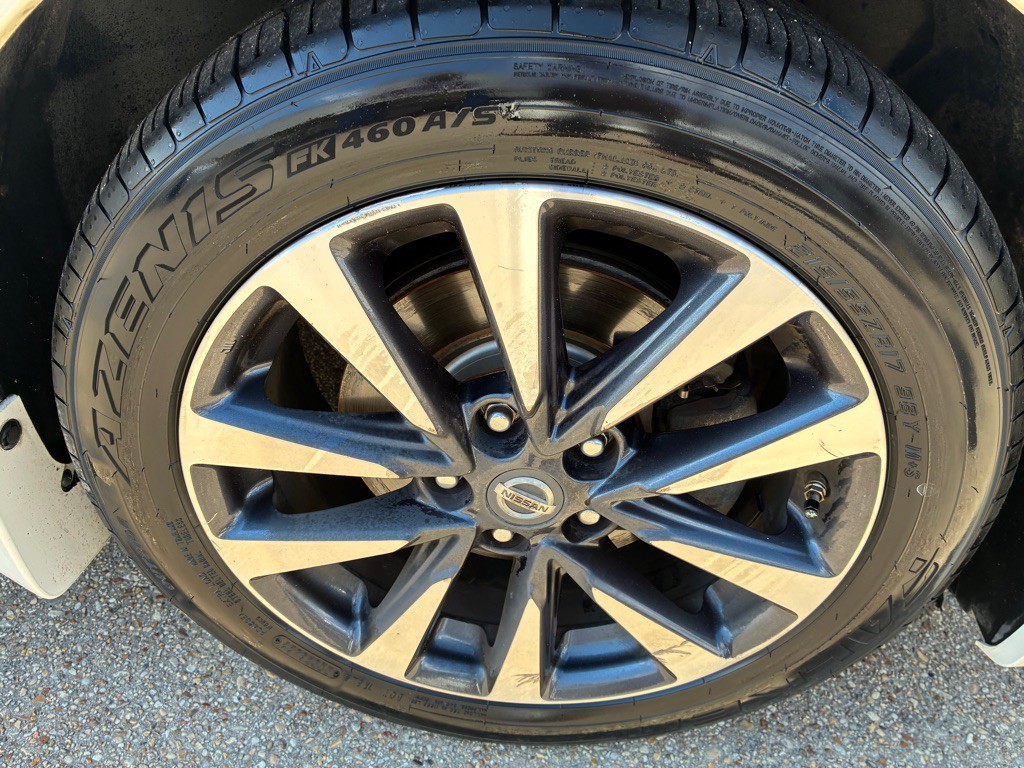2016 Nissan Altima Image 26