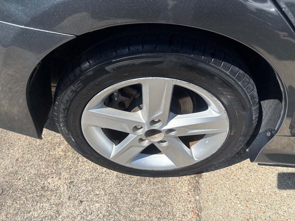 2012 Toyota Camry Image 26