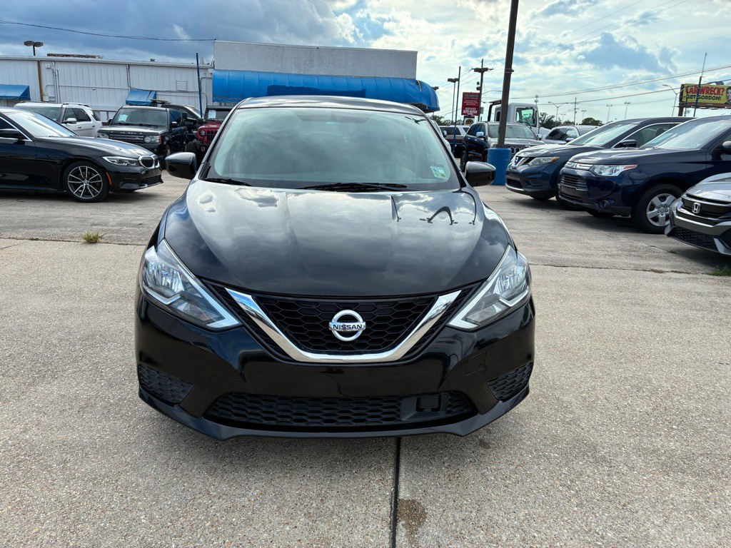 2018 Nissan Sentra Image 2