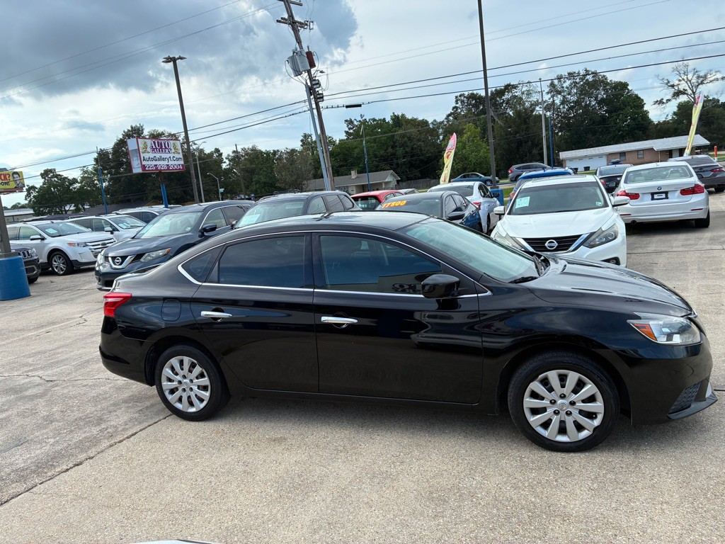 2018 Nissan Sentra Image 4
