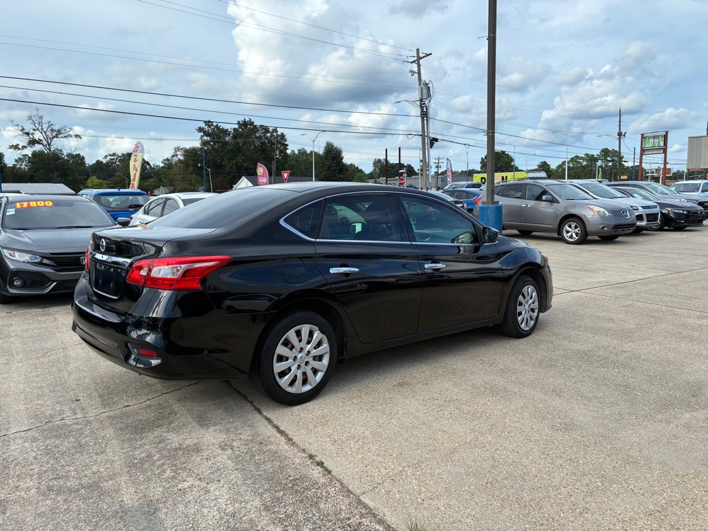 2018 Nissan Sentra Image 5