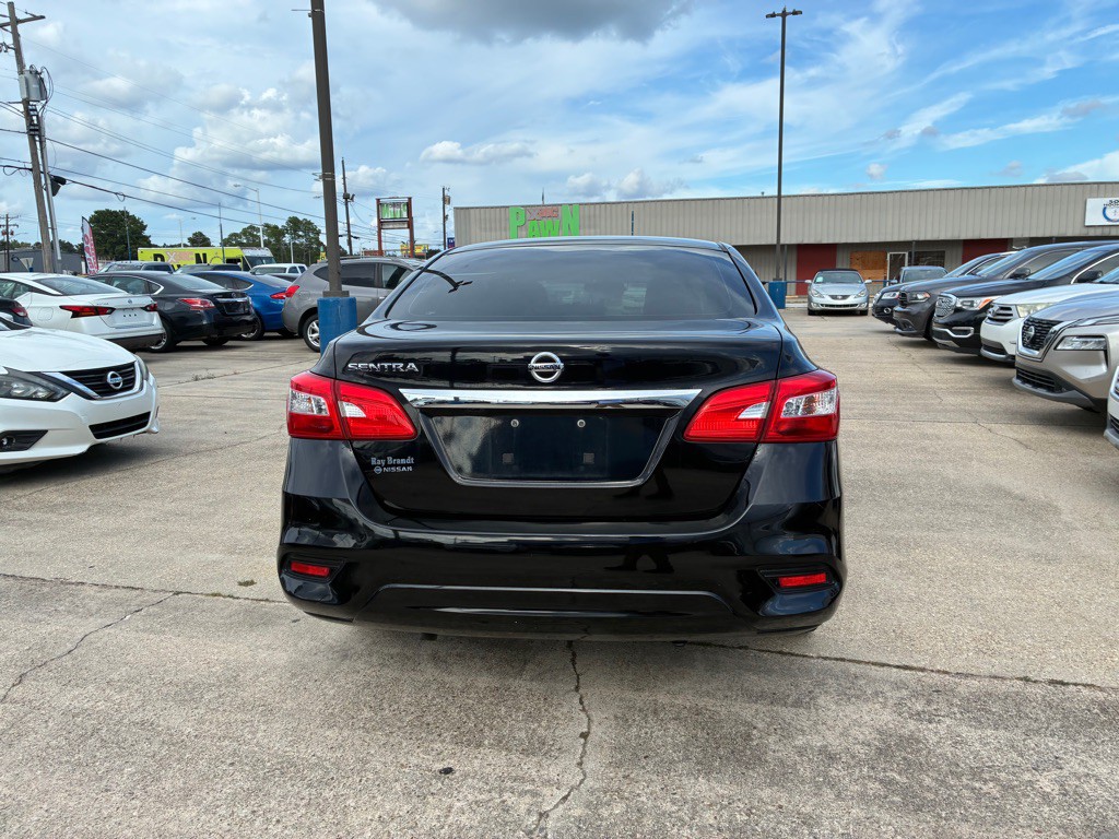 2018 Nissan Sentra Image 6